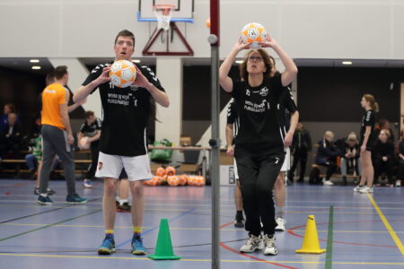 Clinic voor G-korfbaltrainers bij DVO