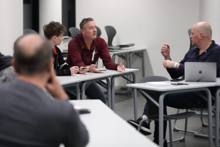 Jan Willem Bestuurt: 'De secretaris als spin in het verenigingsweb'